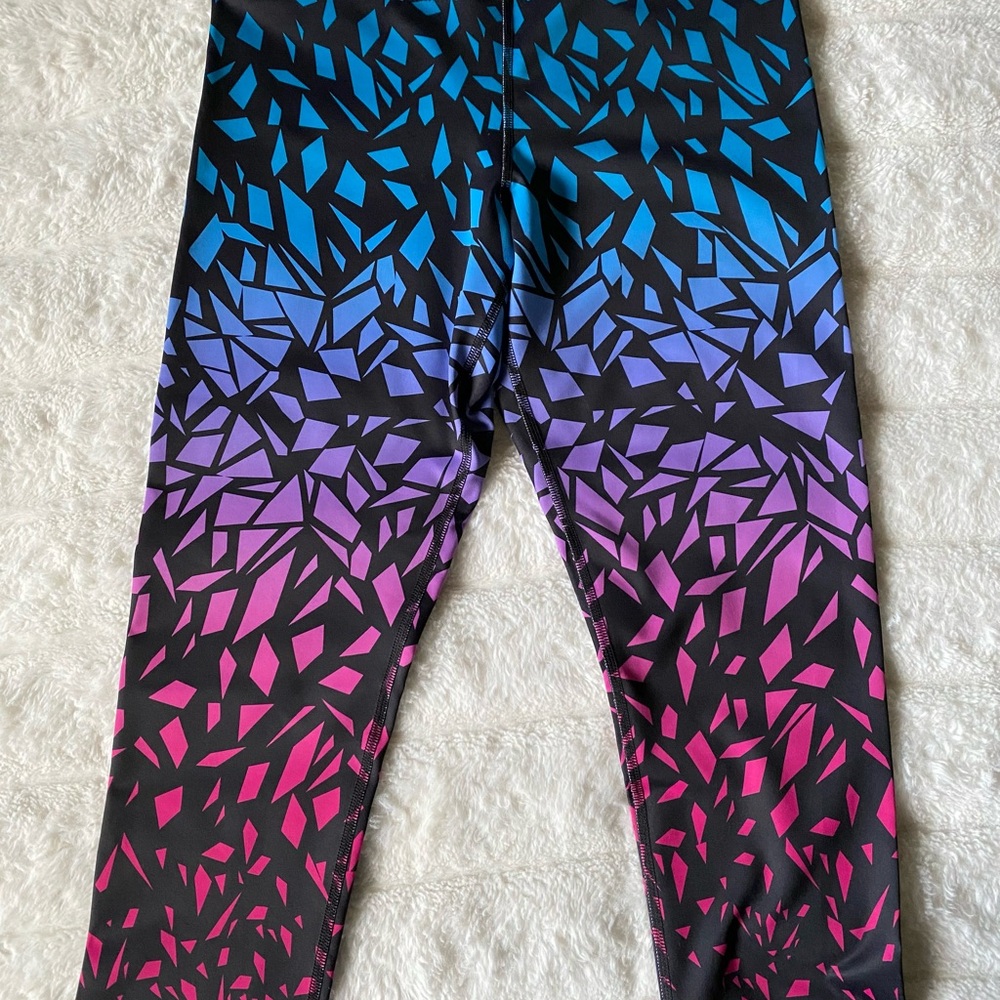 Women’s Geometric Patterned Leggings - Black, Blue, Purple, Pink